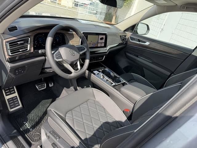 New 2026 Volkswagen Atlas SEL Premium R-Line image 2