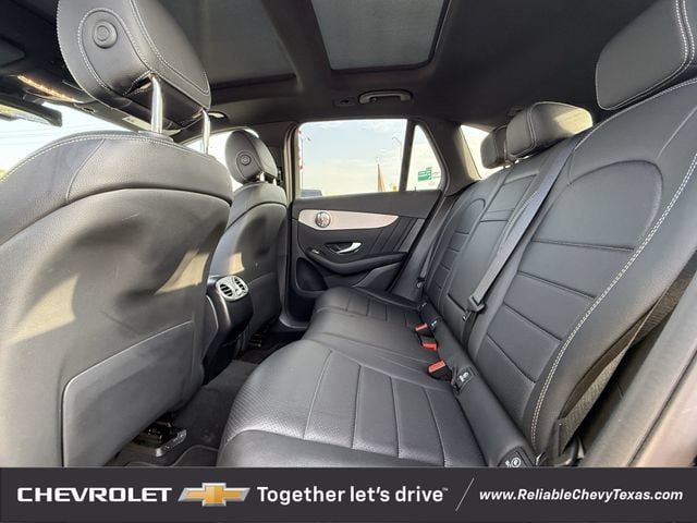 Used 2022 Mercedes-Benz GLC 300 image 30