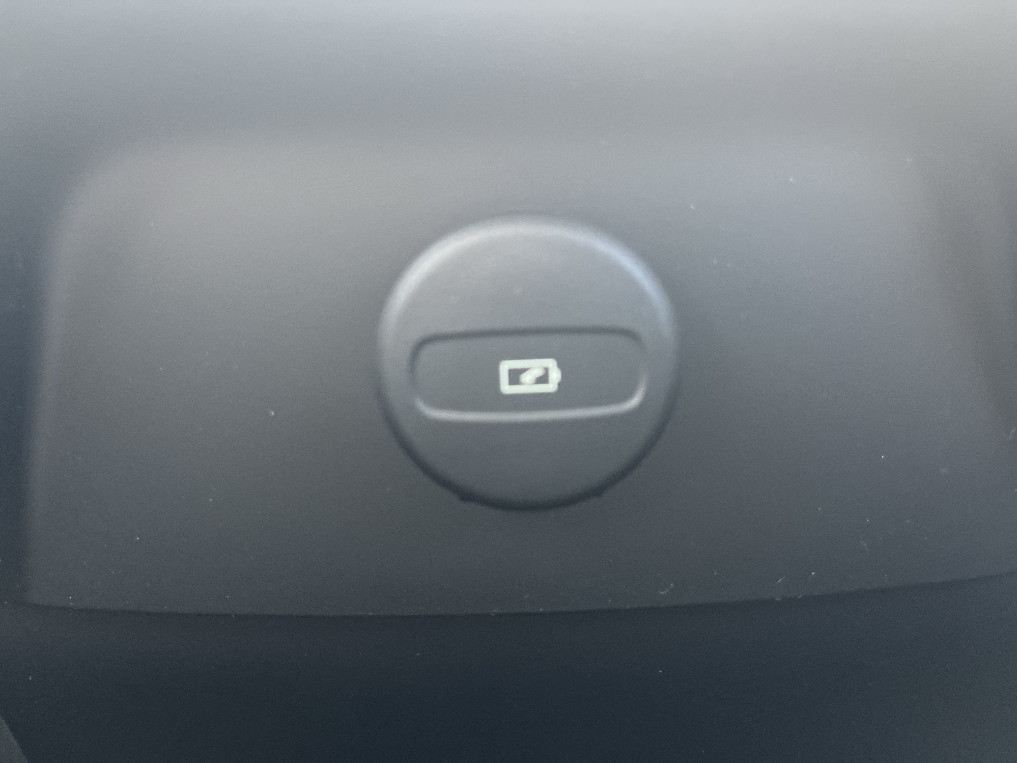 New 2026 Volvo XC90 T8 Ultra w/ Protection Package Premier AWD/4WD image 16