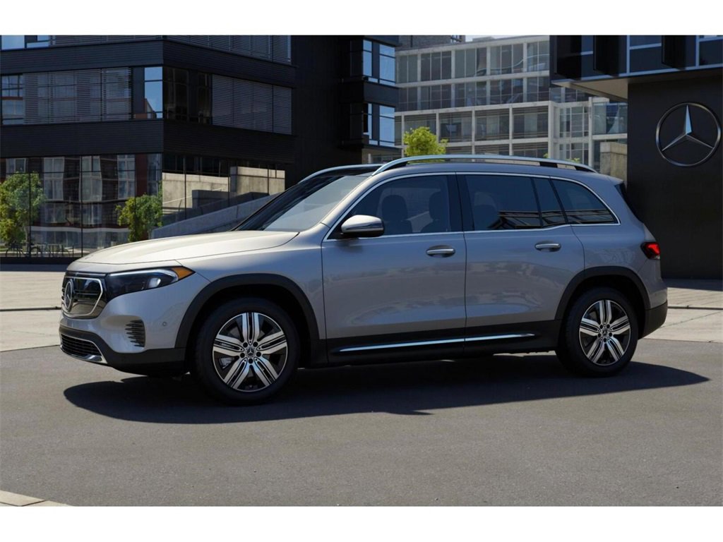Used 2023 Mercedes-Benz EQB 300 4MATIC image 38