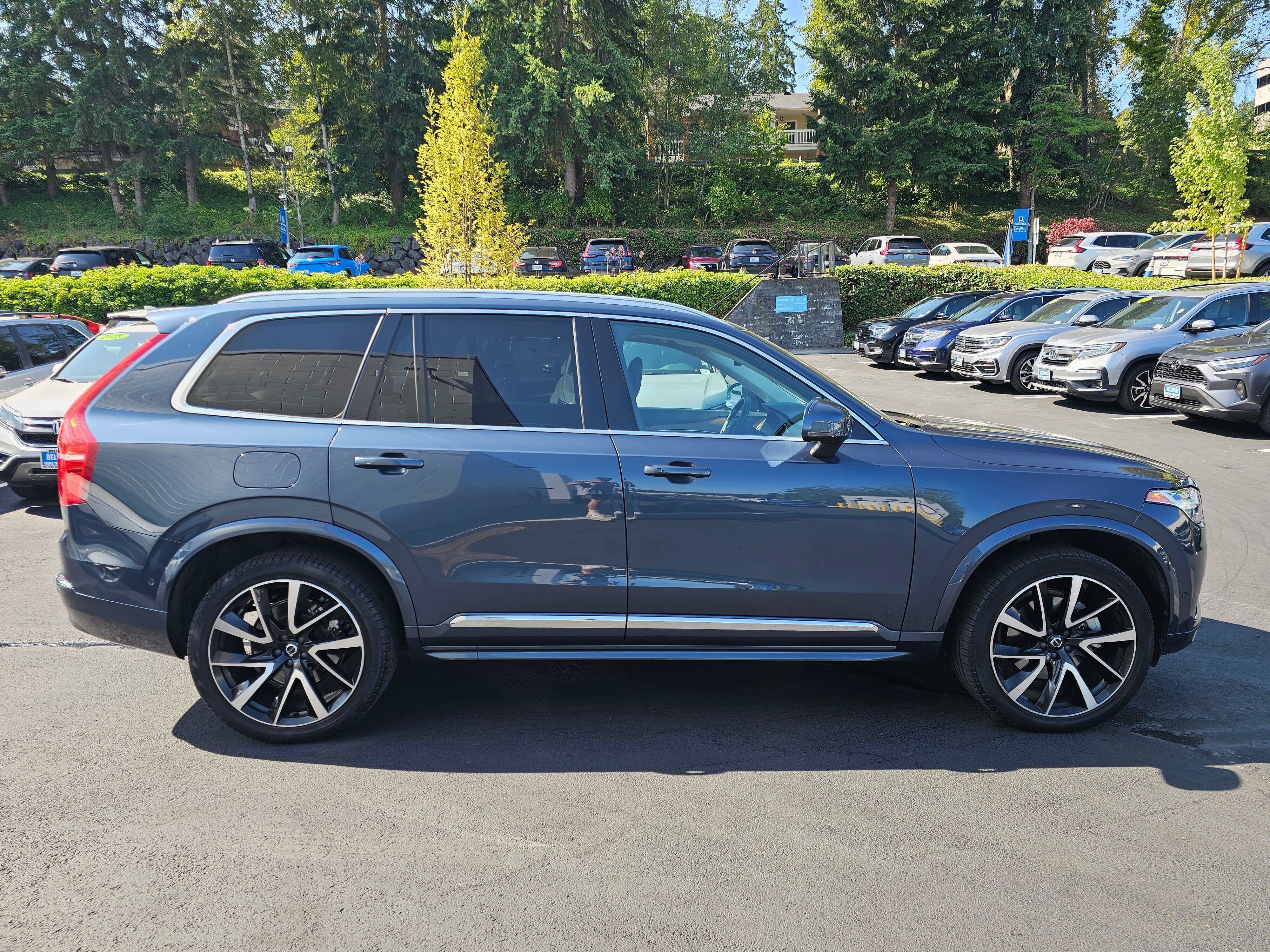 Used 2023 Volvo XC90 B5 Plus w/ Protection Package Premier AWD/4WD image 8