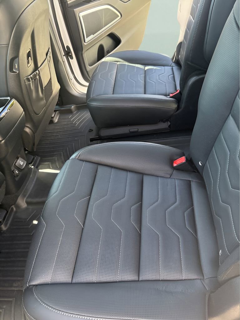 Used 2022 Kia Telluride SX w/ SX Prestige Package image 15