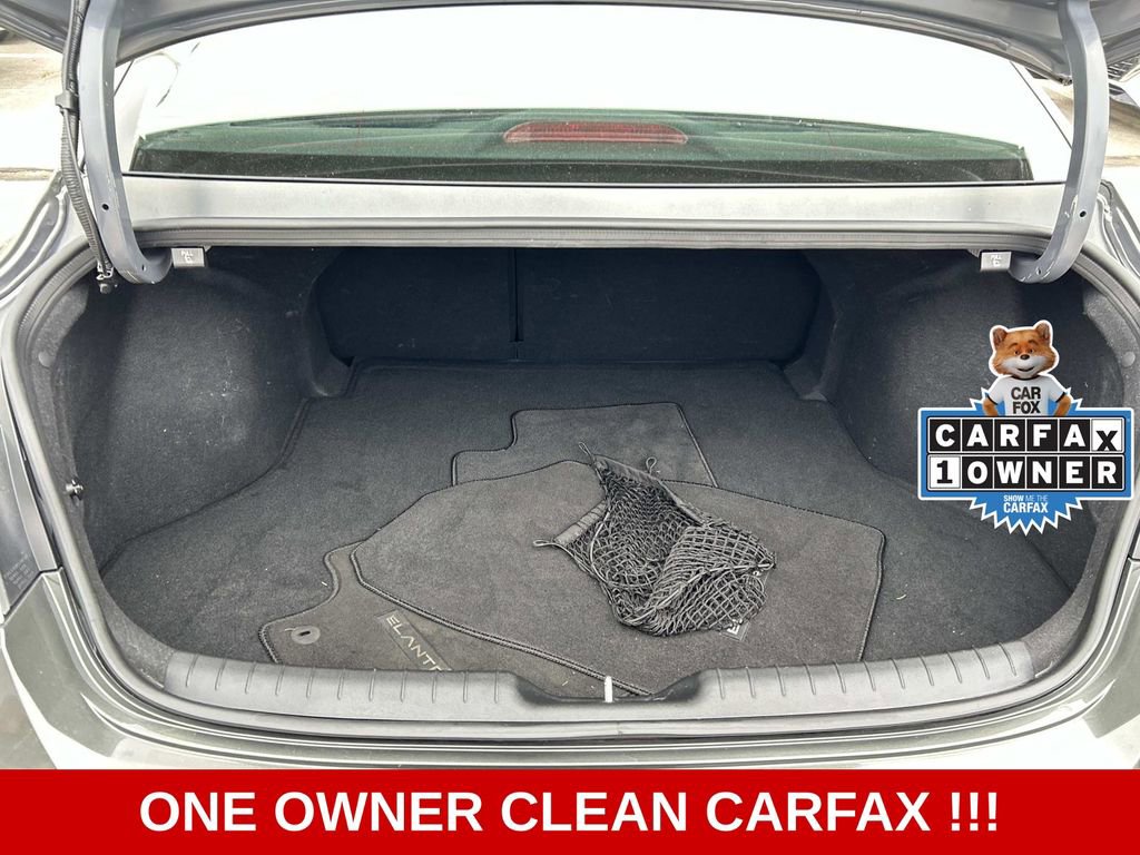 Used 2025 Hyundai Elantra SEL FWD image 13