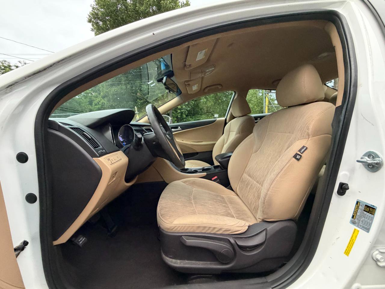 Used 2014 Hyundai Sonata GLS FWD image 14