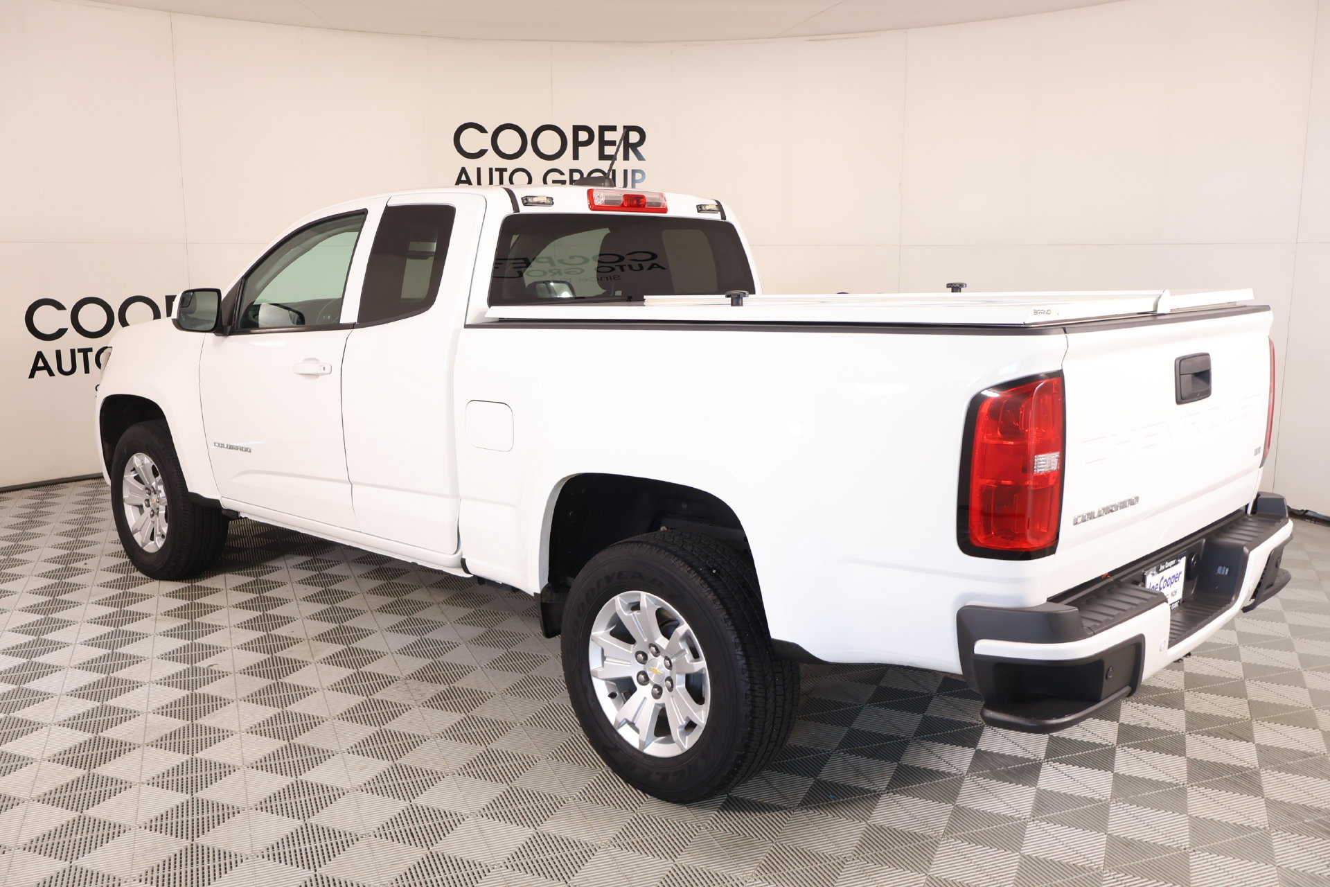 Used 2022 Chevrolet Colorado LT w/ Fleet Safety Package RWD image 21