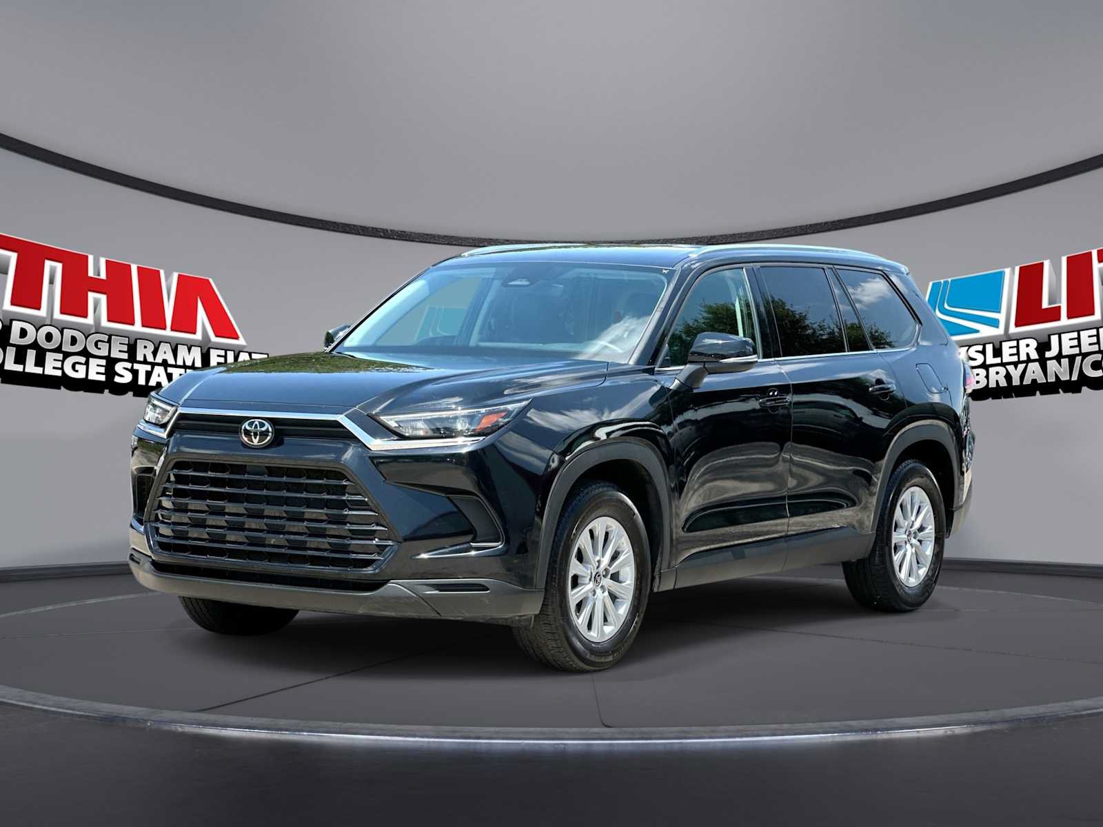 Used 2025 Toyota Grand Highlander AWD image 1