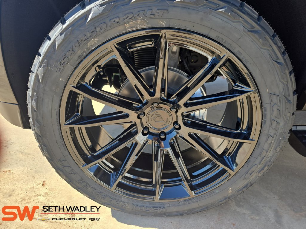 New 2026 GMC Yukon Denali Ultimate AWD/4WD image 34
