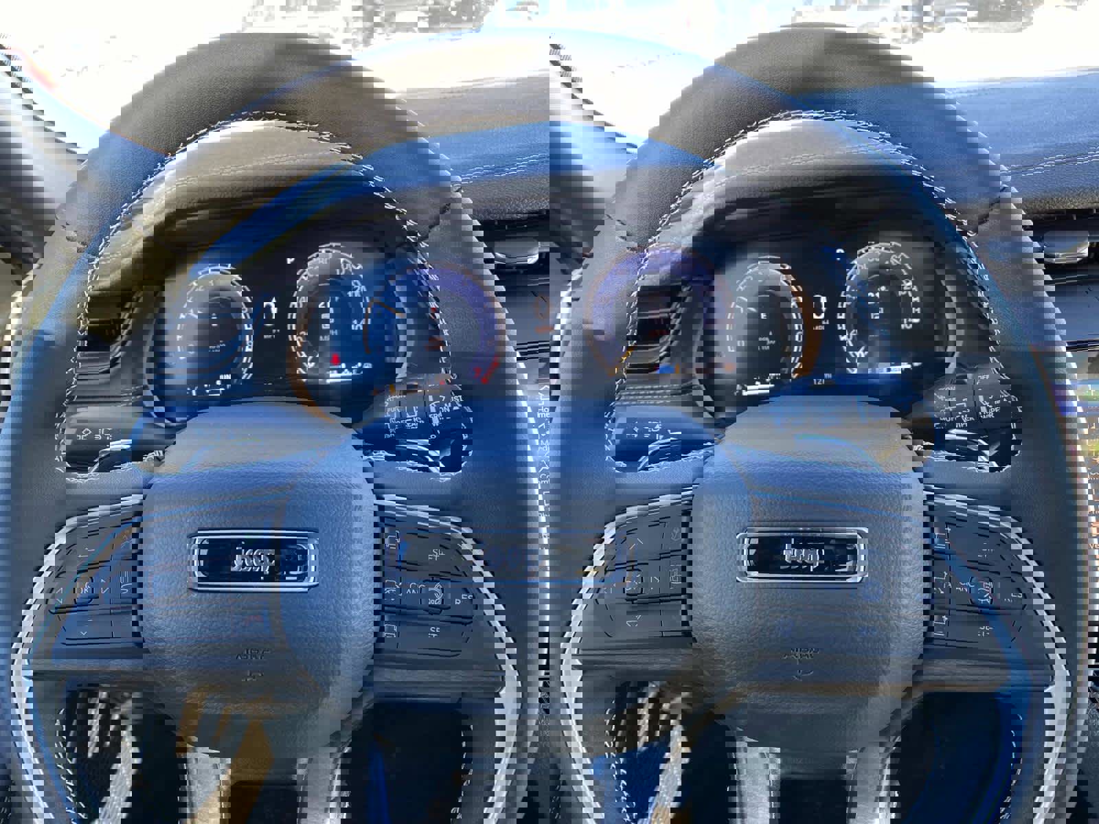 New 2026 Jeep Grand Cherokee Limited image 13