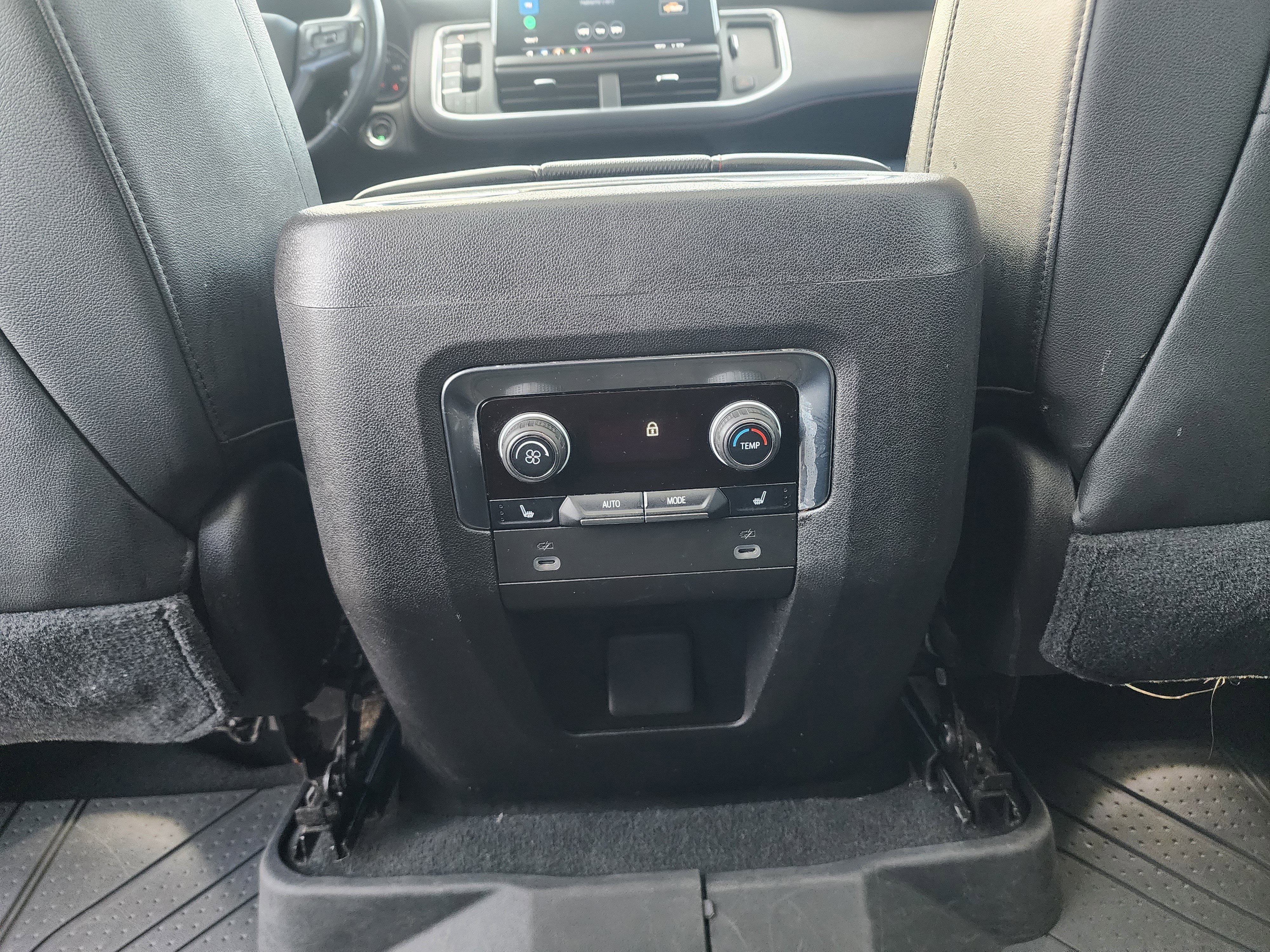 Used 2021 Chevrolet Tahoe RST w/ Luxury Package image 18