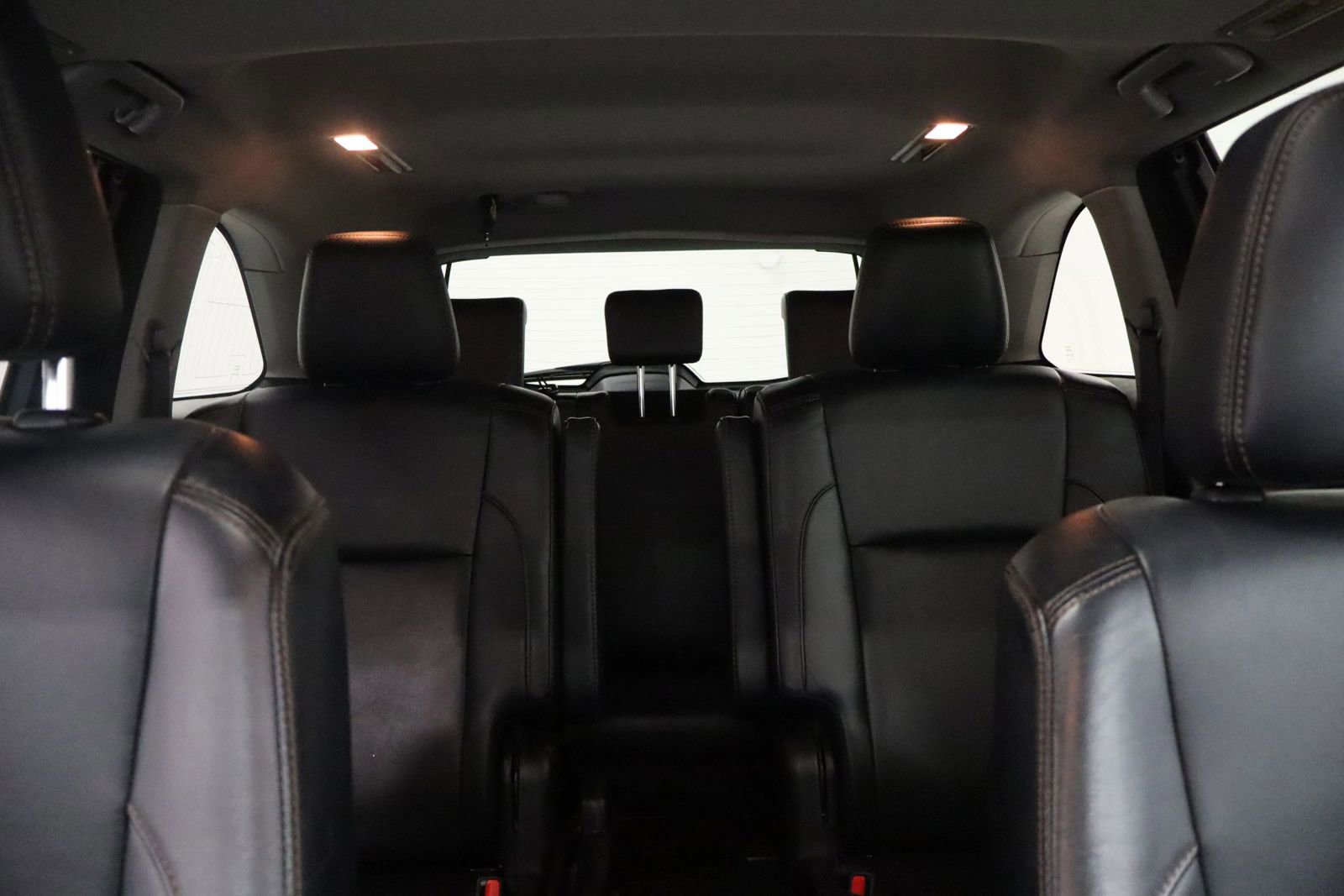 Used 2017 Toyota Highlander XLE image 22