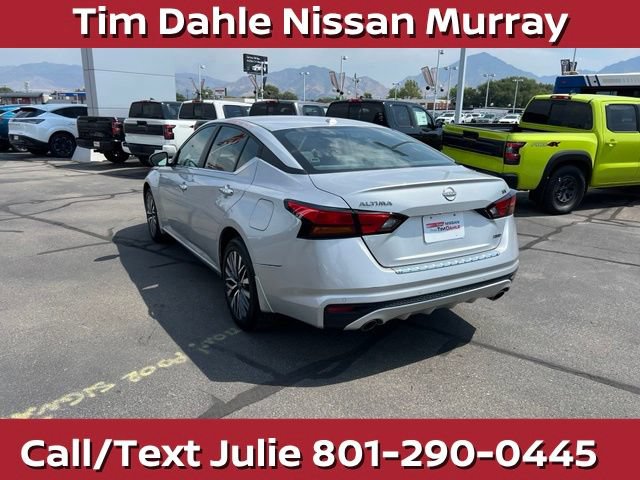 Used 2023 Nissan Altima 2.5 SV w/ SV Premium Package AWD/4WD image 9