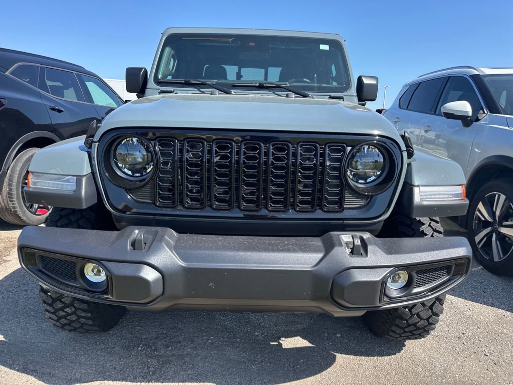 Used 2025 Jeep Gladiator Willys image 2