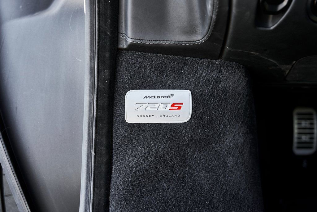 Used 2019 McLaren 720S RWD image 37