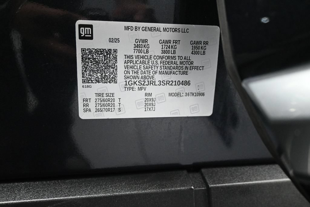 Used 2025 GMC Yukon XL Denali AWD/4WD image 15