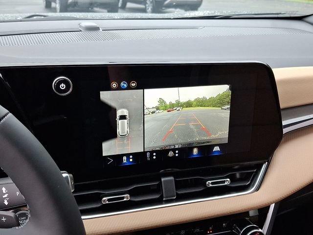 New 2026 Chevrolet Equinox ACTIV w/ Convenience Package III FWD image 13