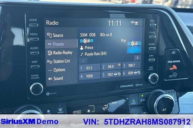 Certified 2021 Toyota Highlander XLE image 41