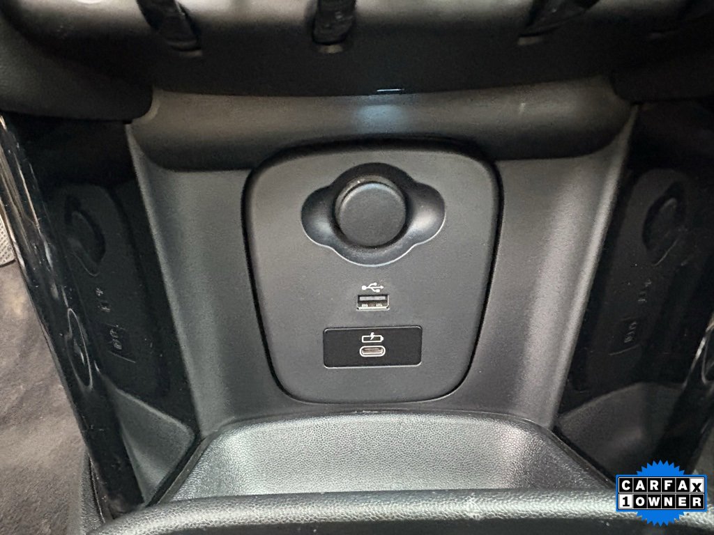 Used 2024 MINI Cooper SE image 22