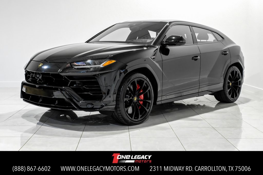 Used 2022 Lamborghini Urus image 1