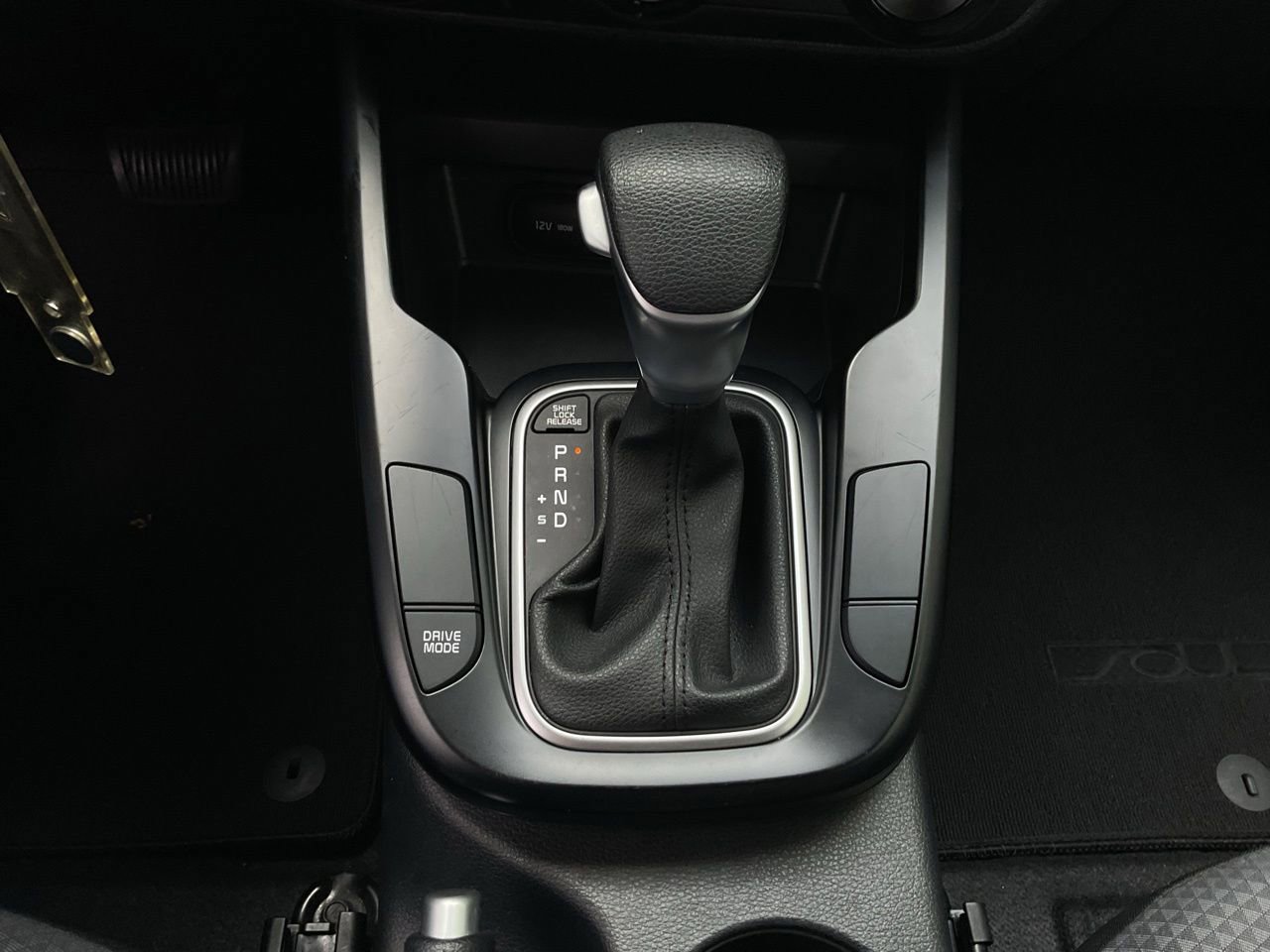 Used 2025 Kia Soul LX w/ LX Technology Package FWD image 21