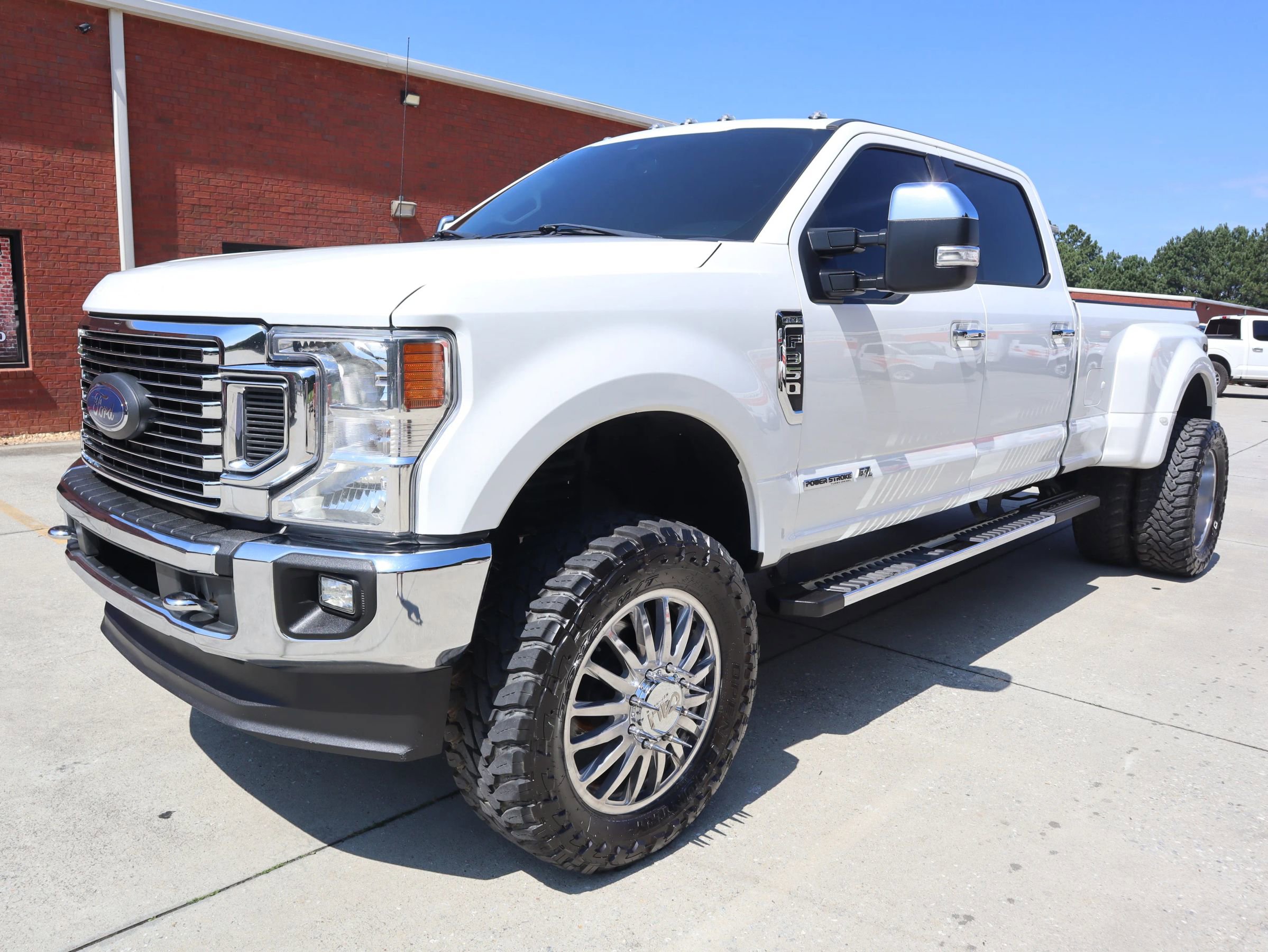 Used 2021 Ford F350 Lariat w/ Lariat Ultimate Package image 1