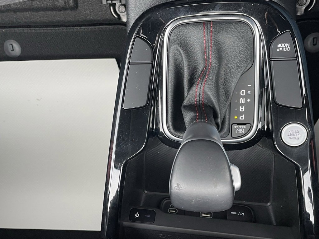 Certified 2023 Kia Soul GT-Line image 34