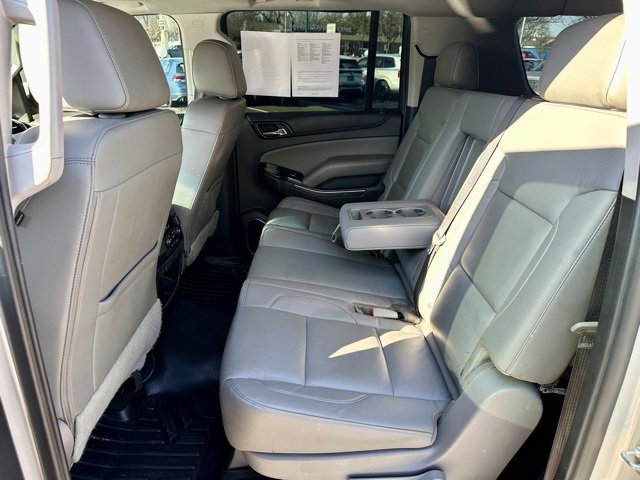 Used 2019 Chevrolet Suburban LT image 19