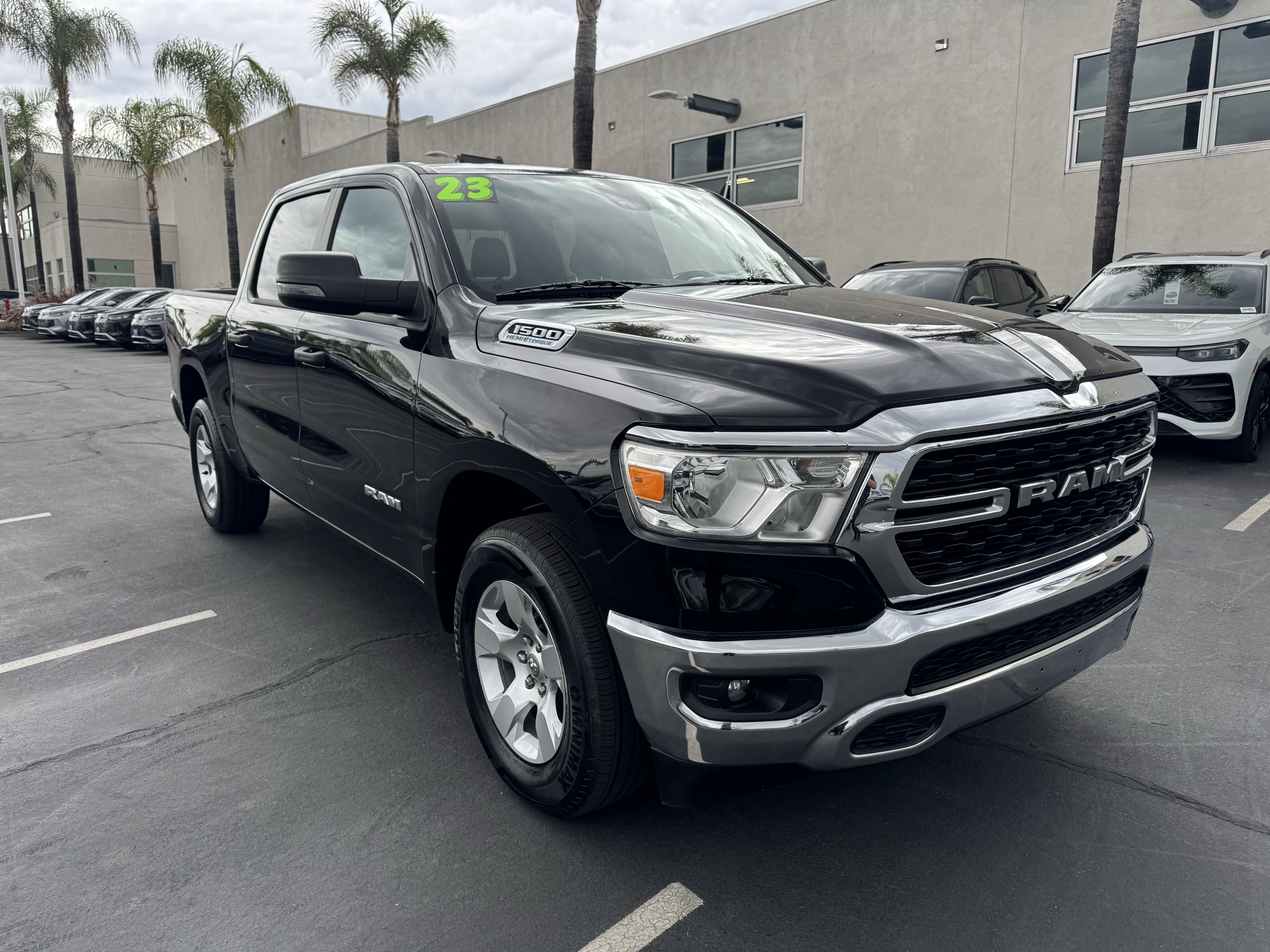 Used 2023 RAM 1500 Big Horn AWD/4WD image 2