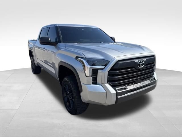 Used 2024 Toyota Tundra SR5 w/ SR5 Premium Package AWD/4WD image 7