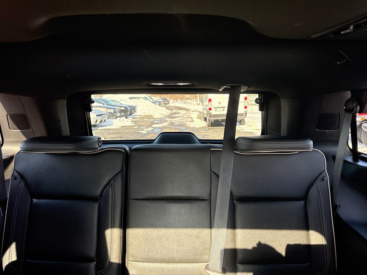 Used 2023 GMC Yukon SLT image 15