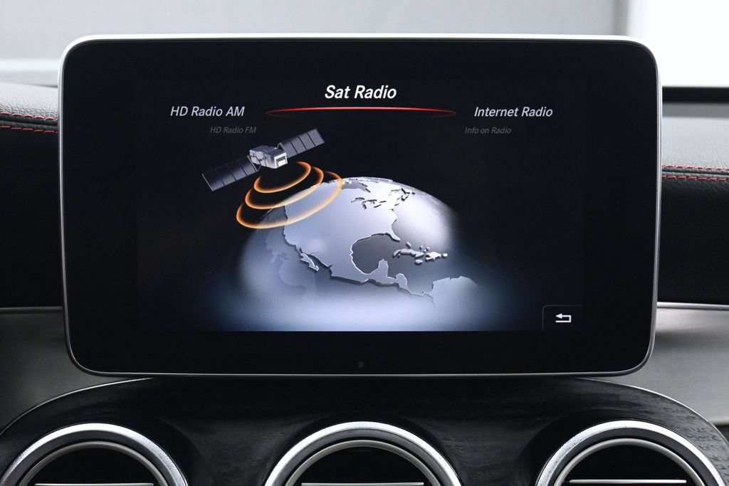 Used 2018 Mercedes-Benz GLC 43 AMG 4MATIC image 29