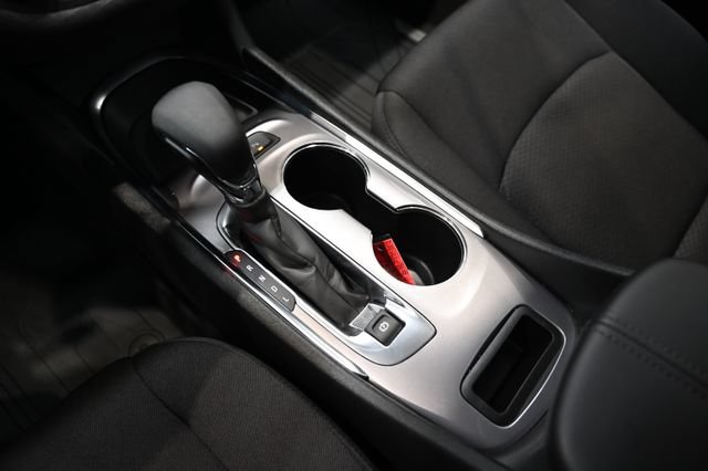 Used 2024 Chevrolet Malibu LT w/ LPO, Floor Liner Package FWD image 18