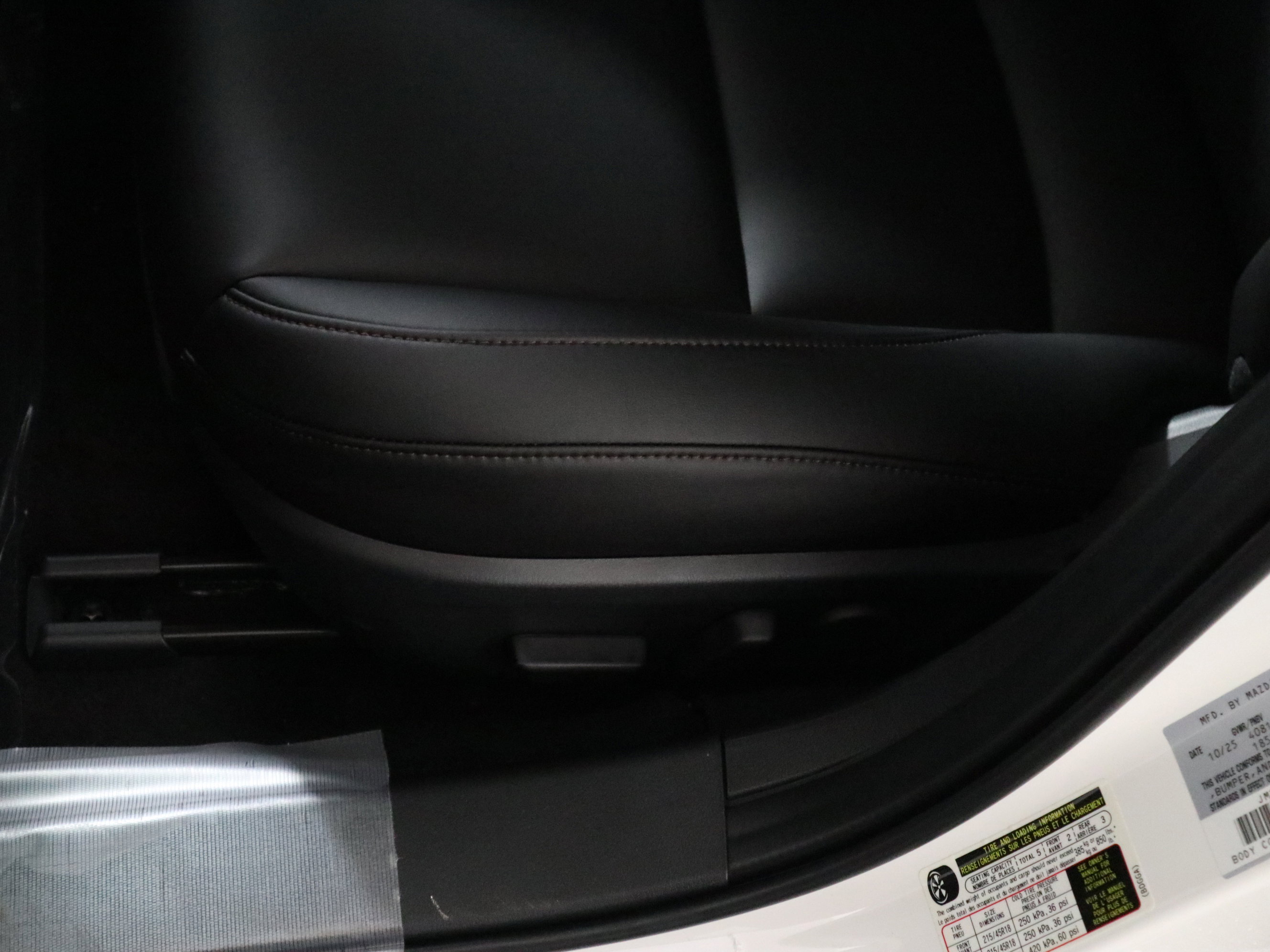 New 2026 MAZDA MAZDA3 2.5 S Sedan w/ Preferred Pkg image 19