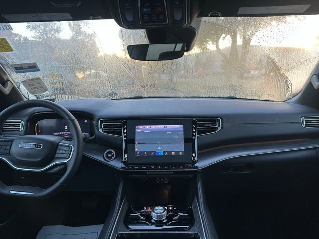Used 2024 Jeep Wagoneer Series III w/ Premium Group I image 31