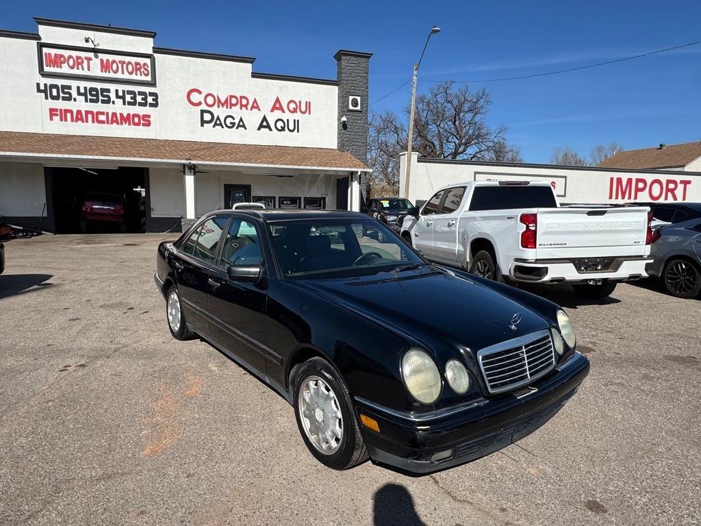 Used 1996 Mercedes-Benz E 320 Sedan image 3