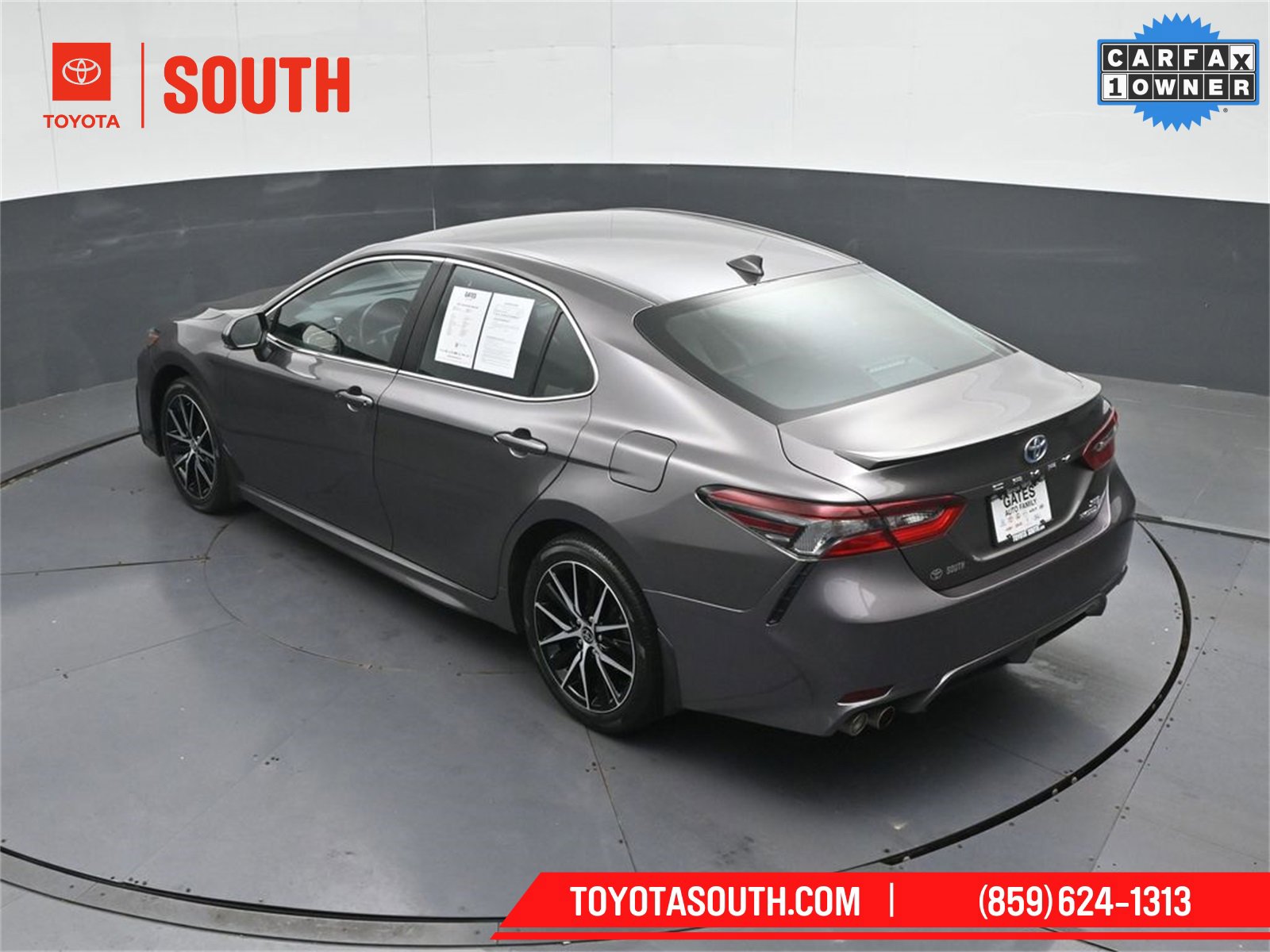 Used 2024 Toyota Camry SE image 52