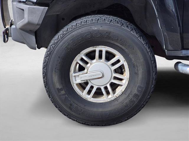 Used 2007 HUMMER H3 AWD/4WD image 14