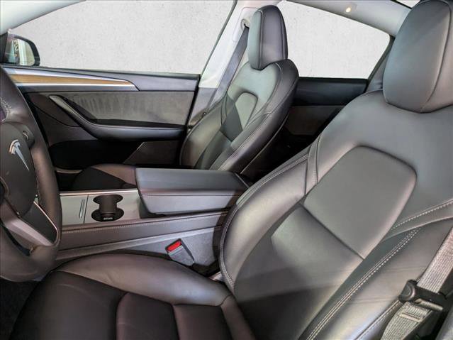 Used 2023 Tesla Model Y Performance AWD/4WD image 18