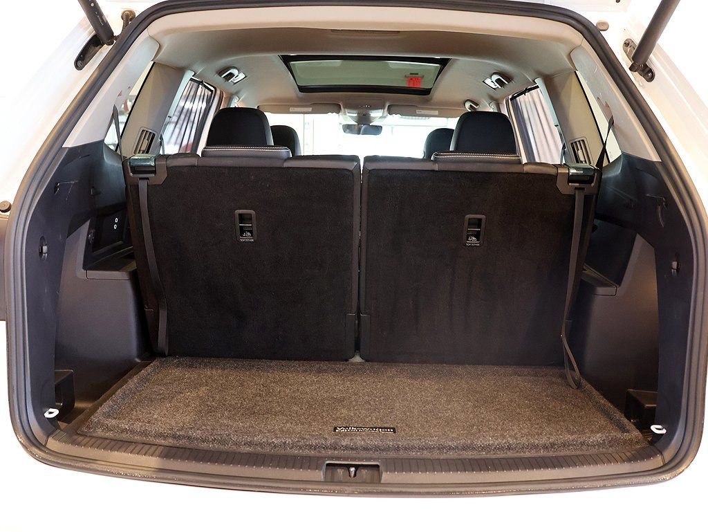 Used 2023 Volkswagen Atlas SEL image 55