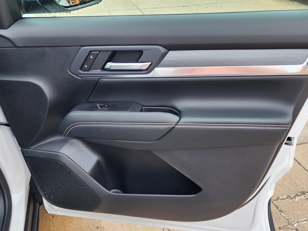 New 2026 GMC Terrain Elevation w/ Black Edition image 35