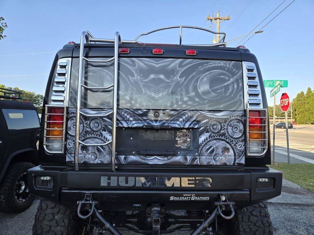 Used 2003 HUMMER H2 w/ Preferred Equipment Group AWD/4WD image 13