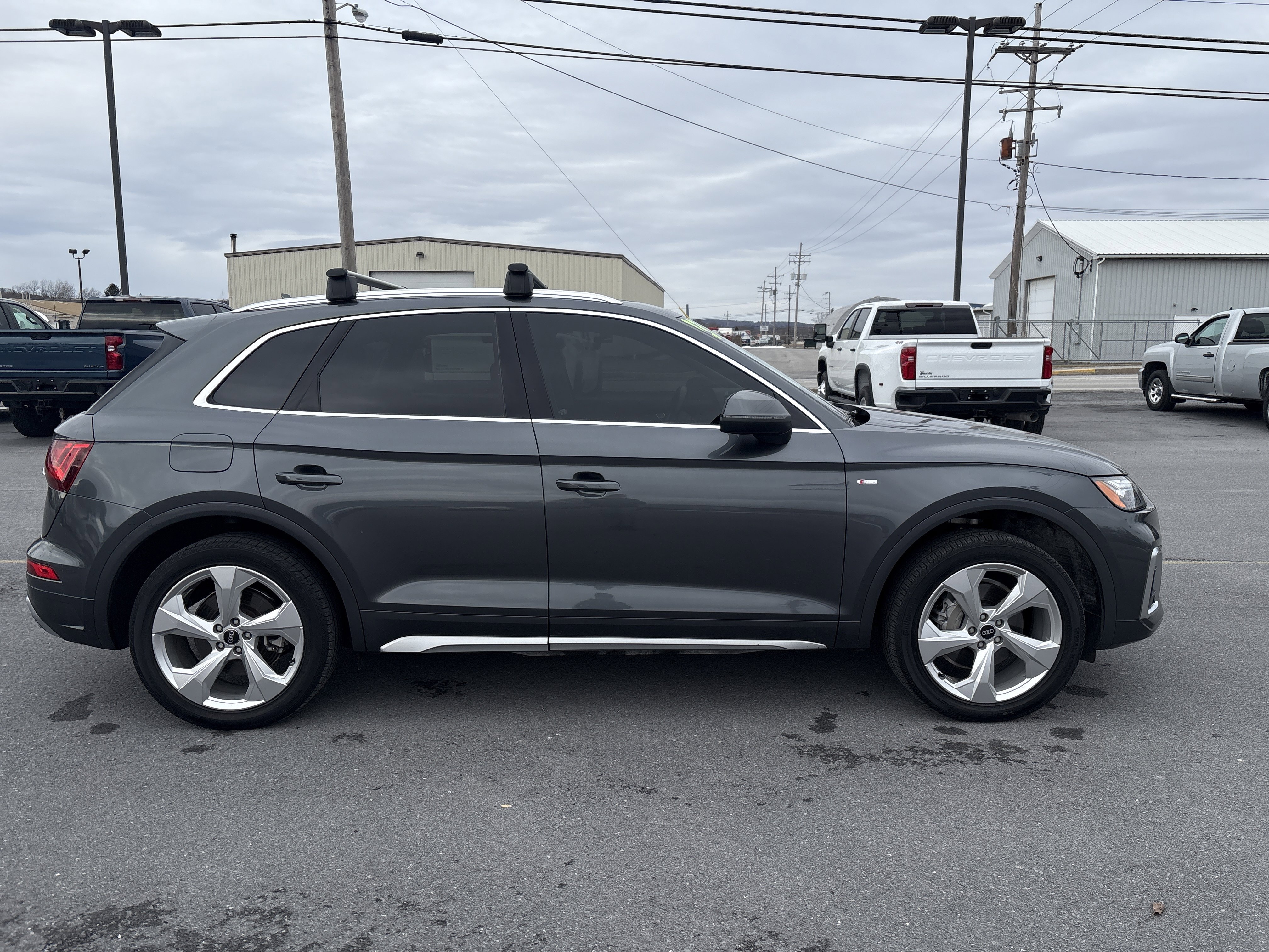 Used 2023 Audi Q5 2.0T Premium Plus w/ Premium Plus Package image 44