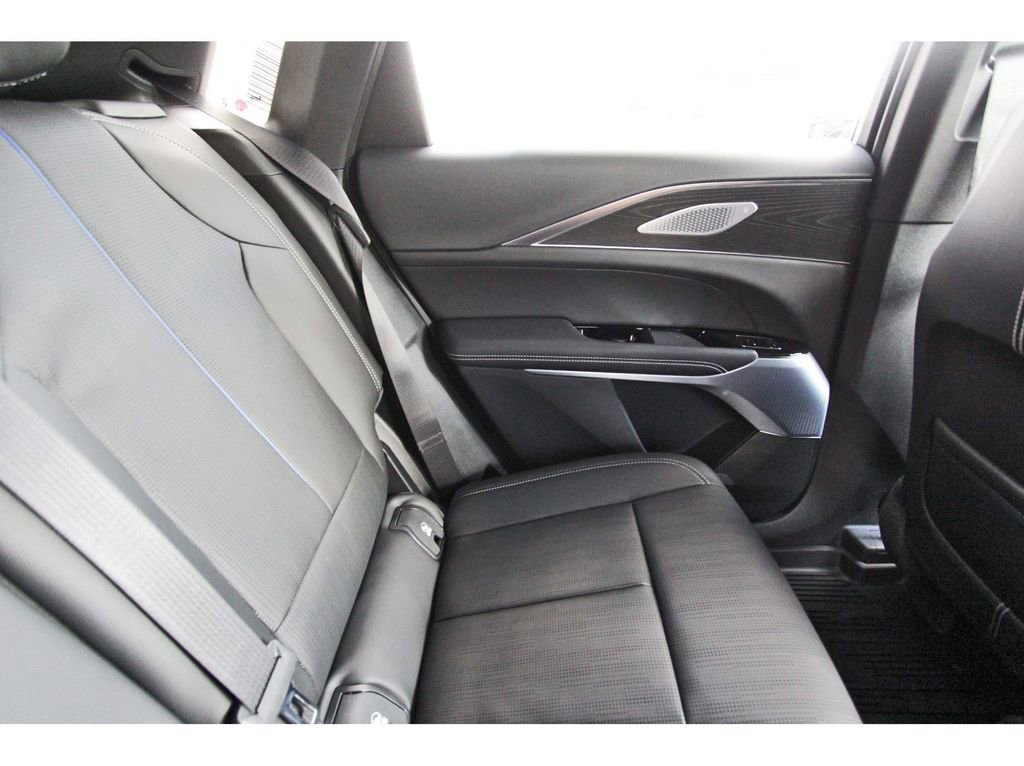 New 2026 Cadillac Lyriq V AWD/4WD image 11