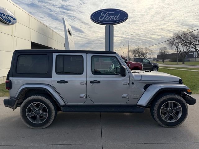 Used 2021 Jeep Wrangler Unlimited Sahara w/ Uconnect 4C Nav & Sound Group image 6