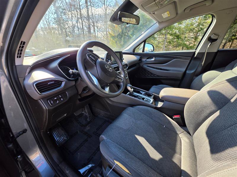 Used 2019 Hyundai Santa Fe SE AWD/4WD image 17
