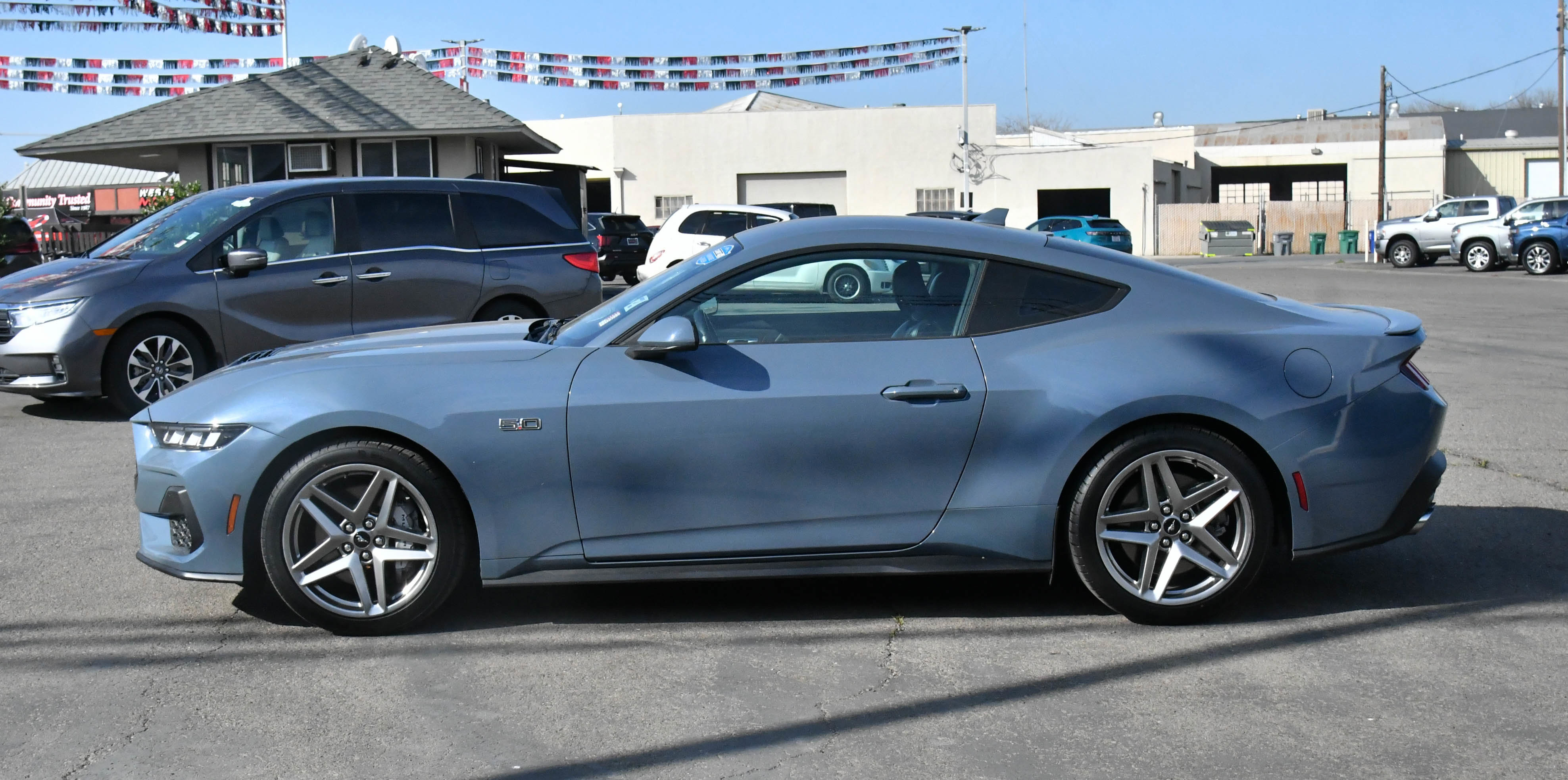 Used 2024 Ford Mustang GT Premium image 4