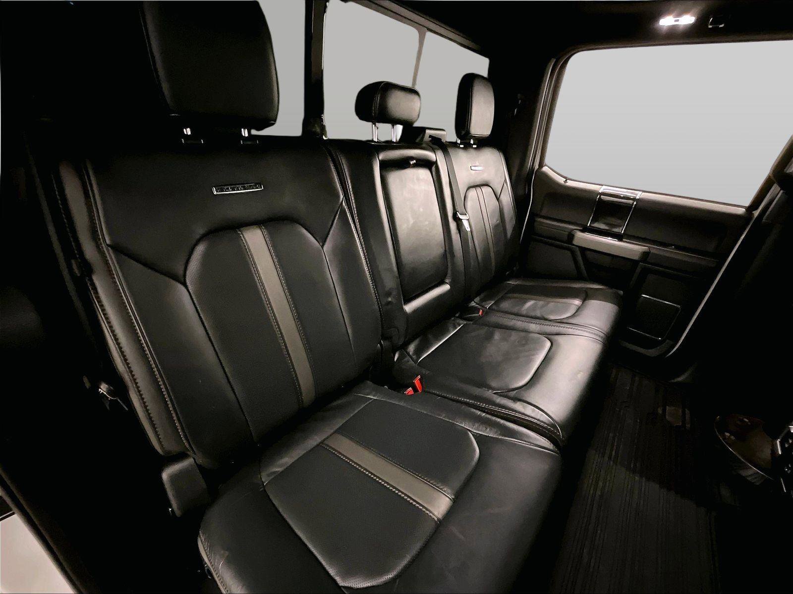 Used 2022 Ford F450 Platinum image 27