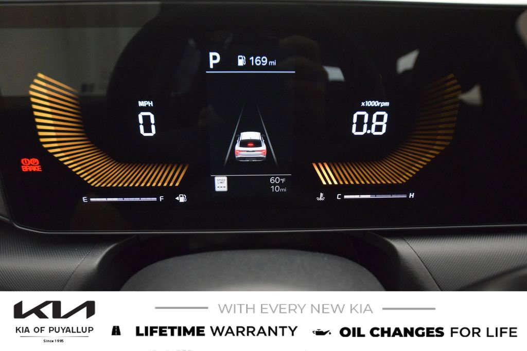 New 2025 Kia K4 LX image 18