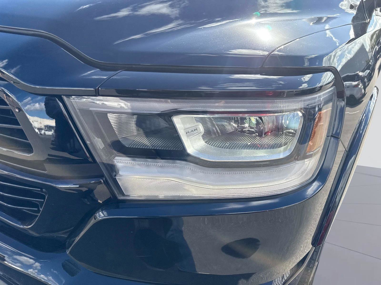 Used 2019 RAM 1500 Laramie image 10