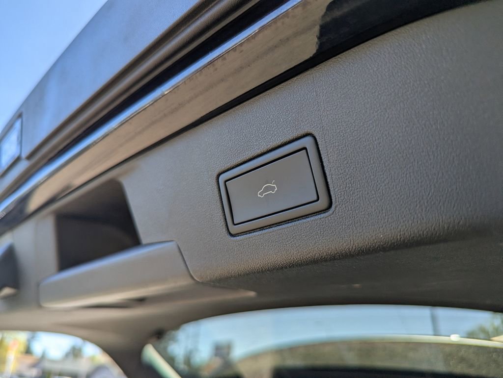 Certified 2023 Volkswagen ID.4 Pro S image 29