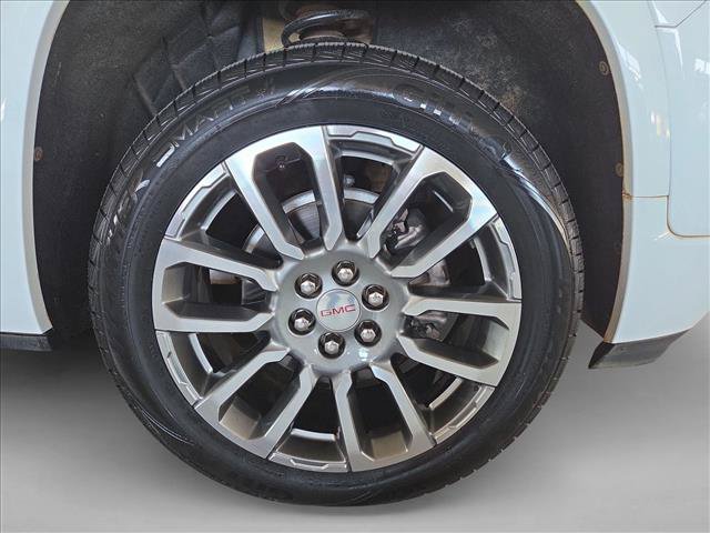 Used 2023 GMC Acadia Denali FWD image 24